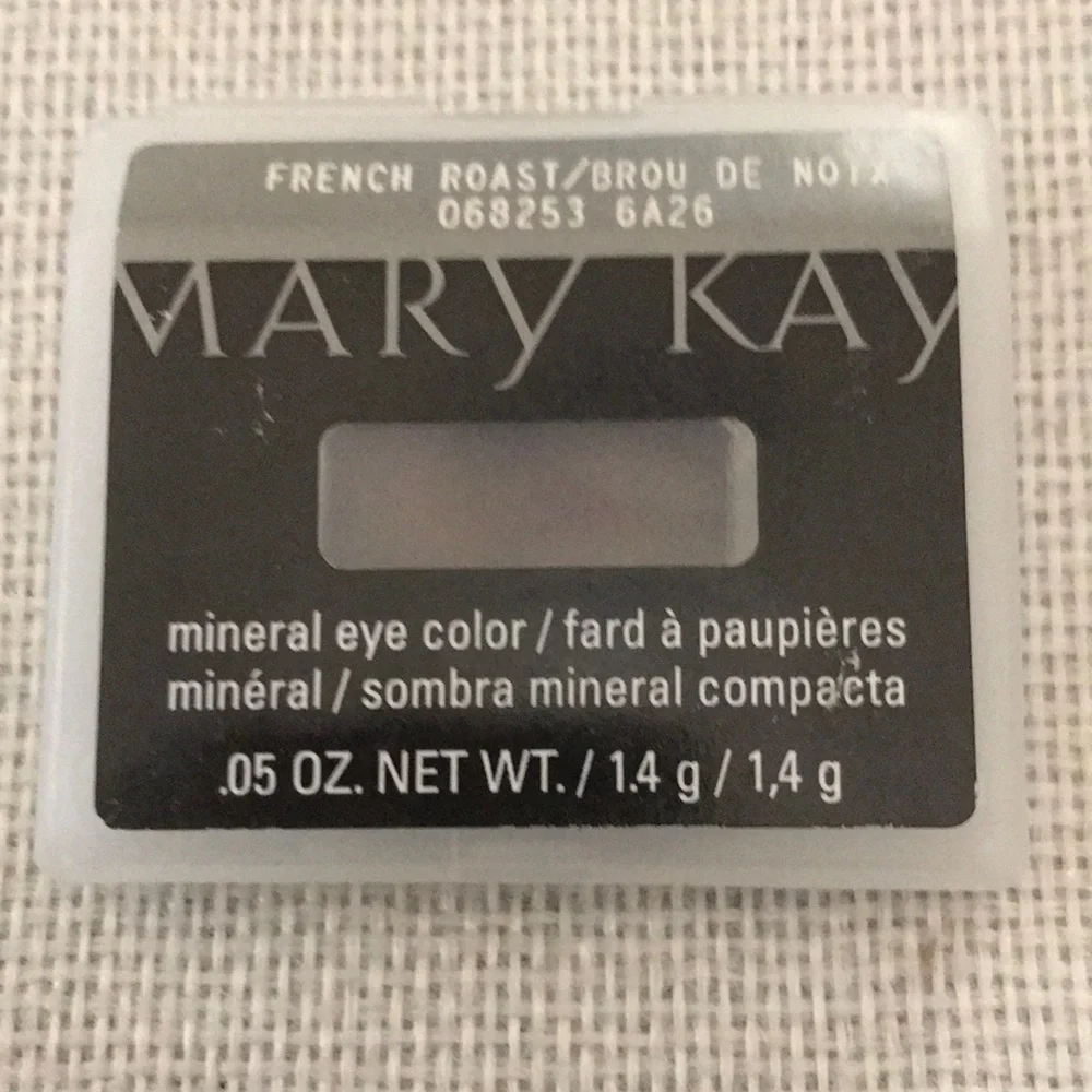 Mary Kay eye color. French roast